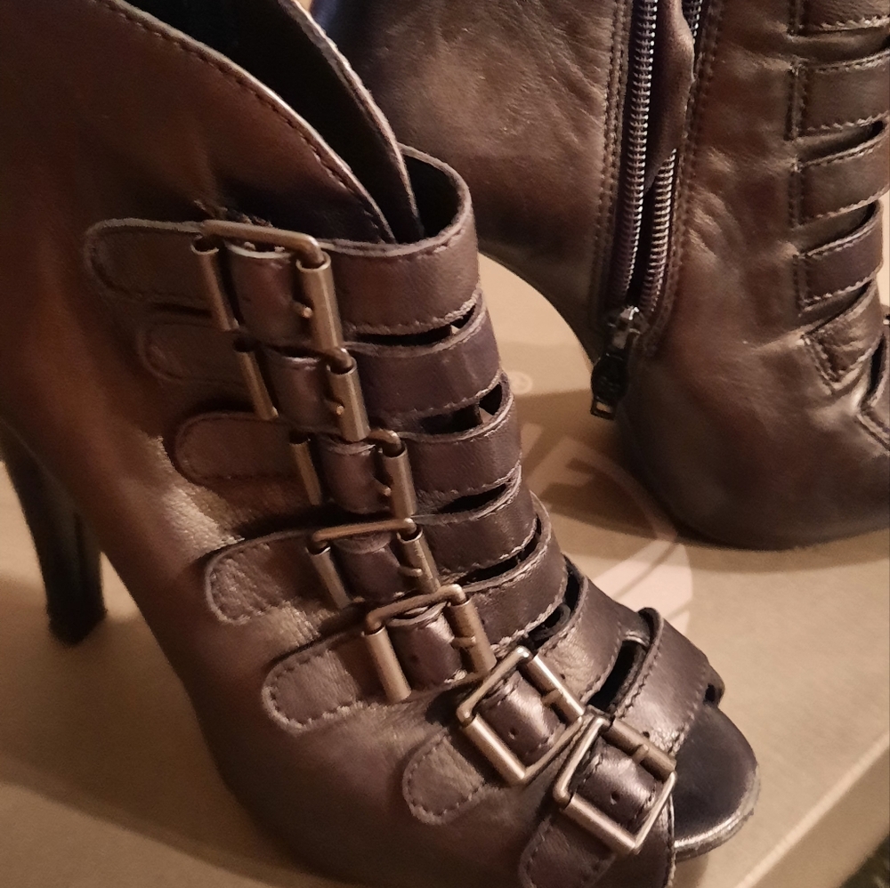 Ash buckled strap high heel